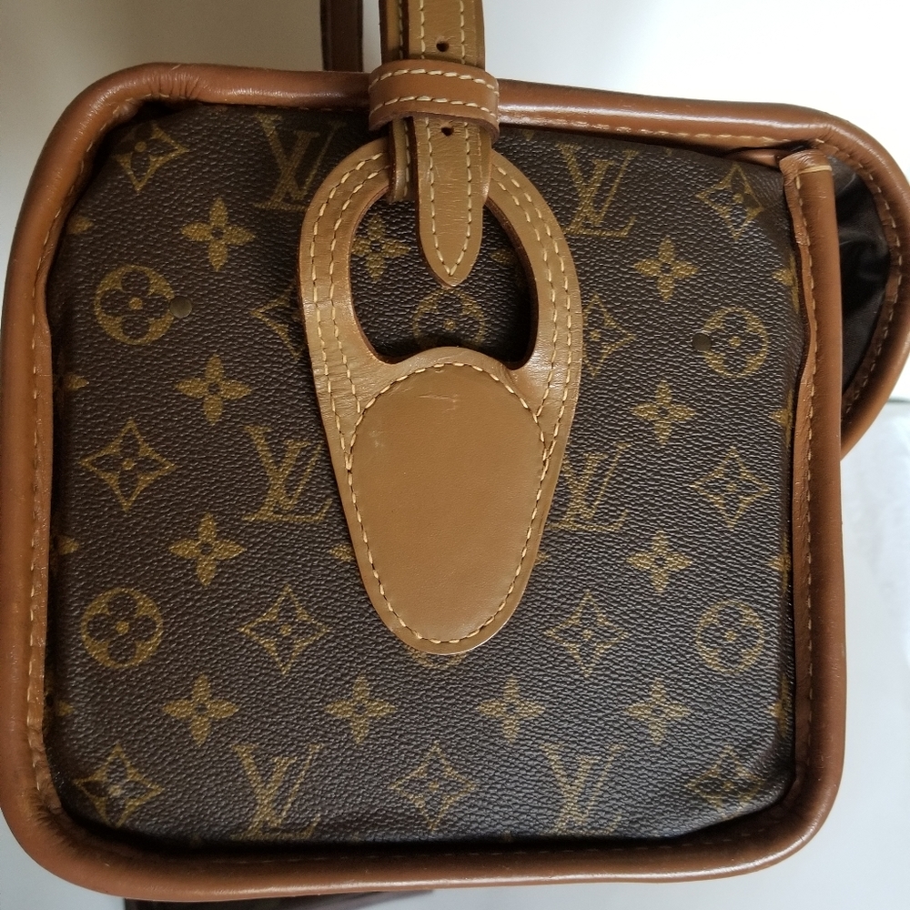 Louis Vuitton beauty train case - Picture 4 of 16